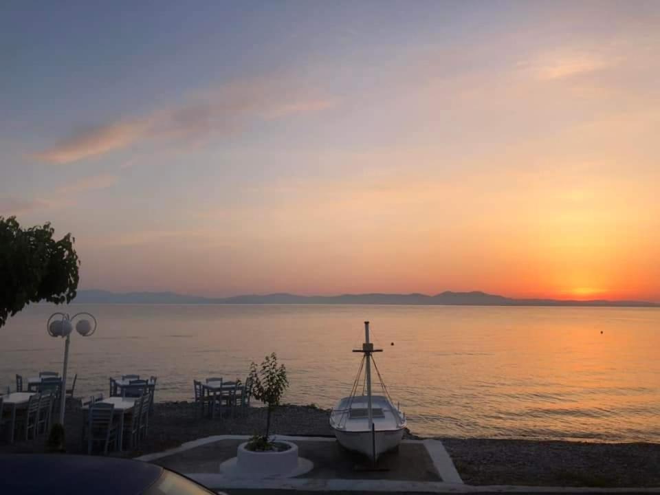 Tirós Antony'S Apartment Sea View מראה חיצוני תמונה